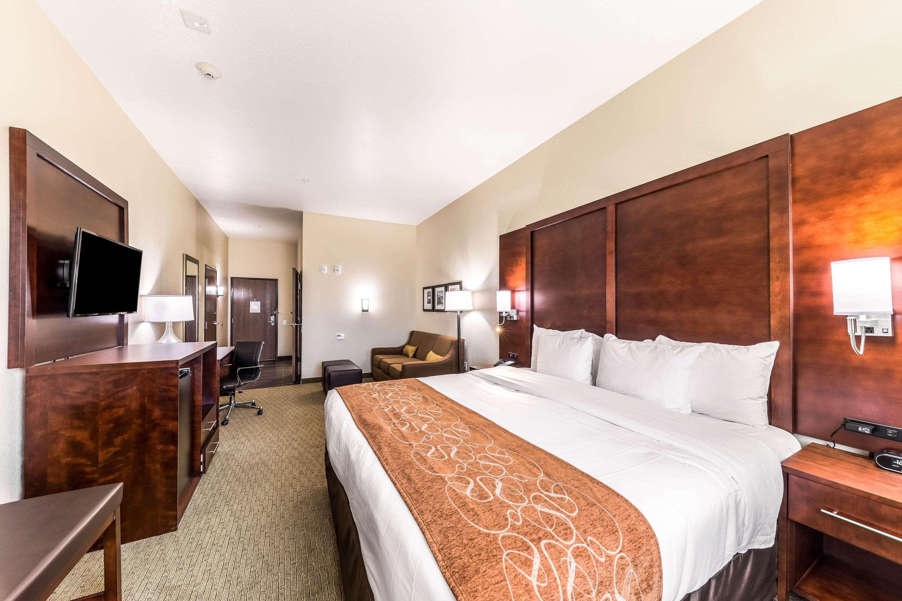 Comfort Suites Grand Prairie - Arlington North Ngoại thất bức ảnh