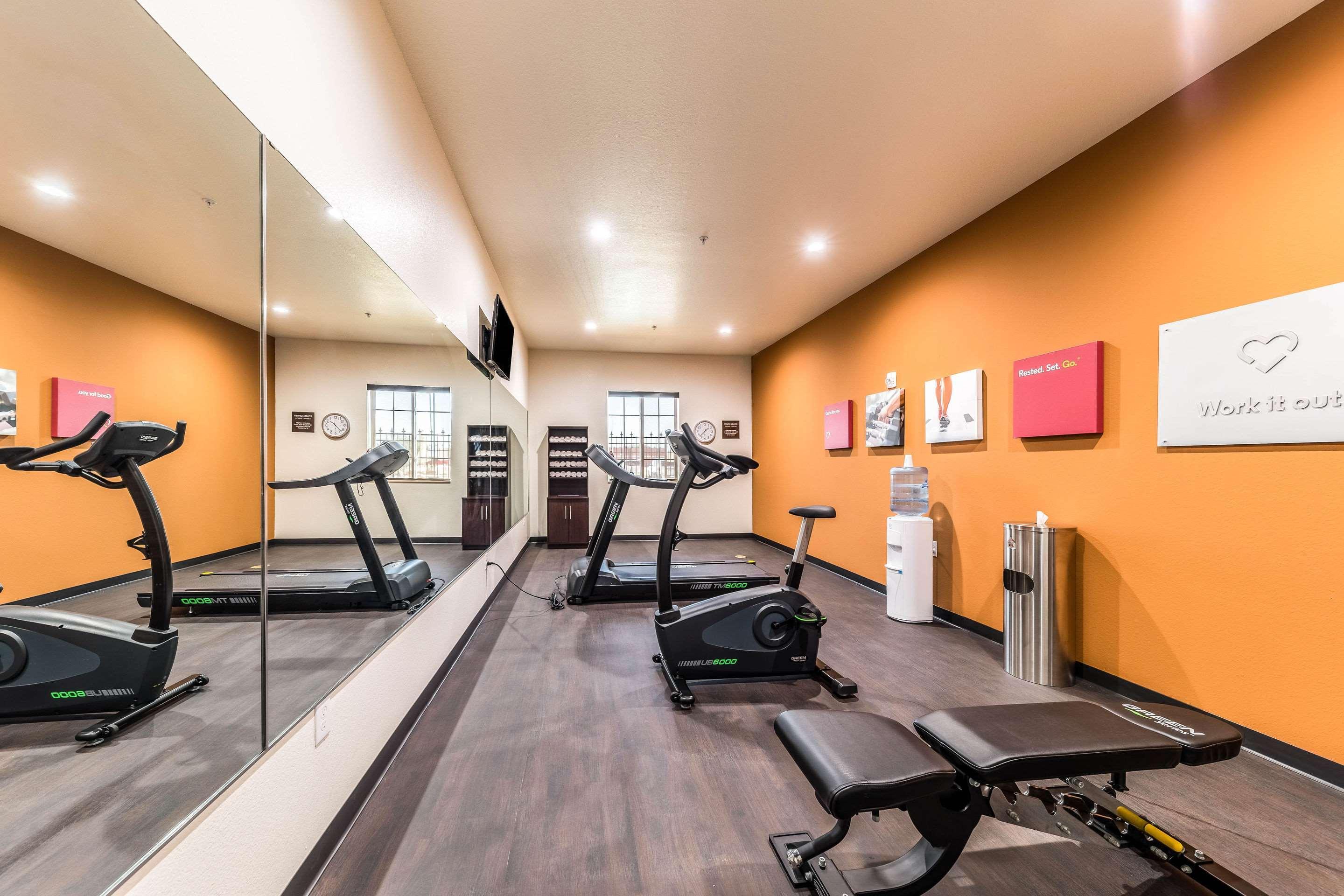 Comfort Suites Grand Prairie - Arlington North Ngoại thất bức ảnh