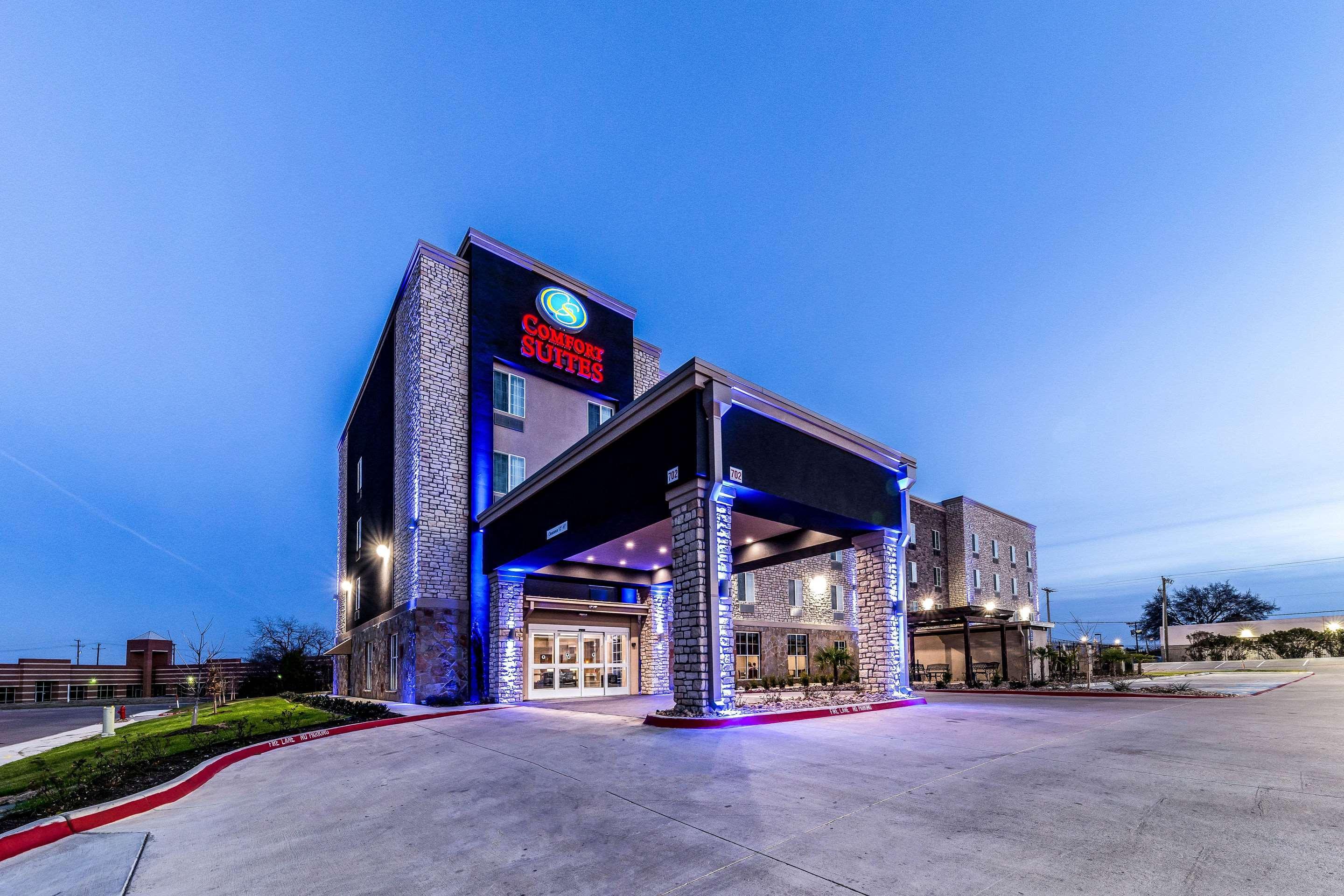 Comfort Suites Grand Prairie - Arlington North Ngoại thất bức ảnh